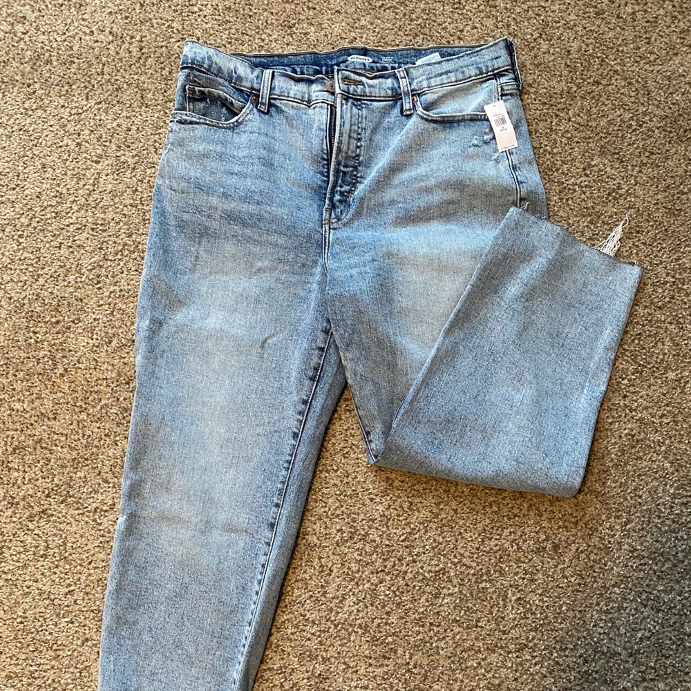 Old navy Jean, with tags